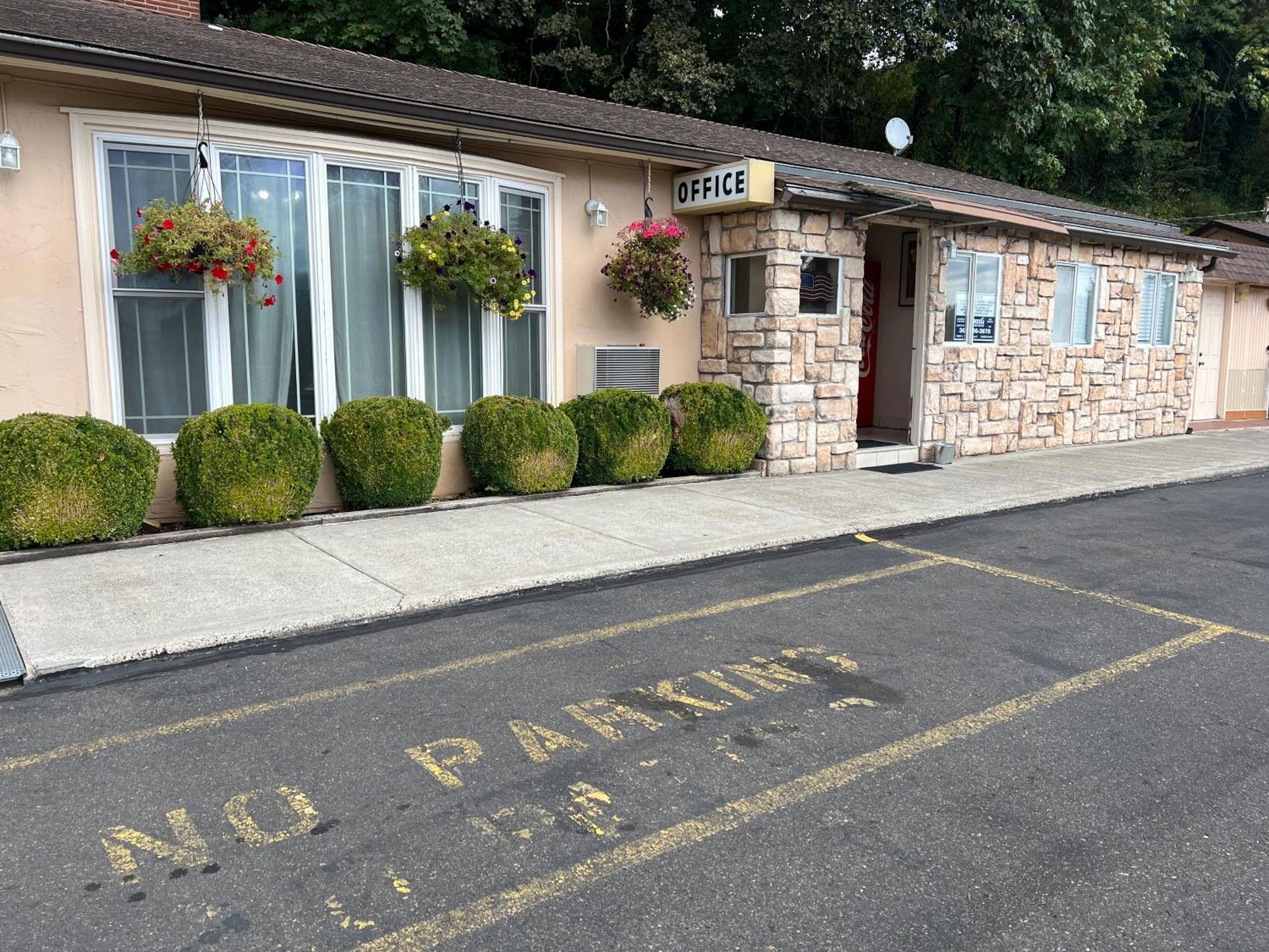 Riverside Motel Vancouver Bagian luar foto