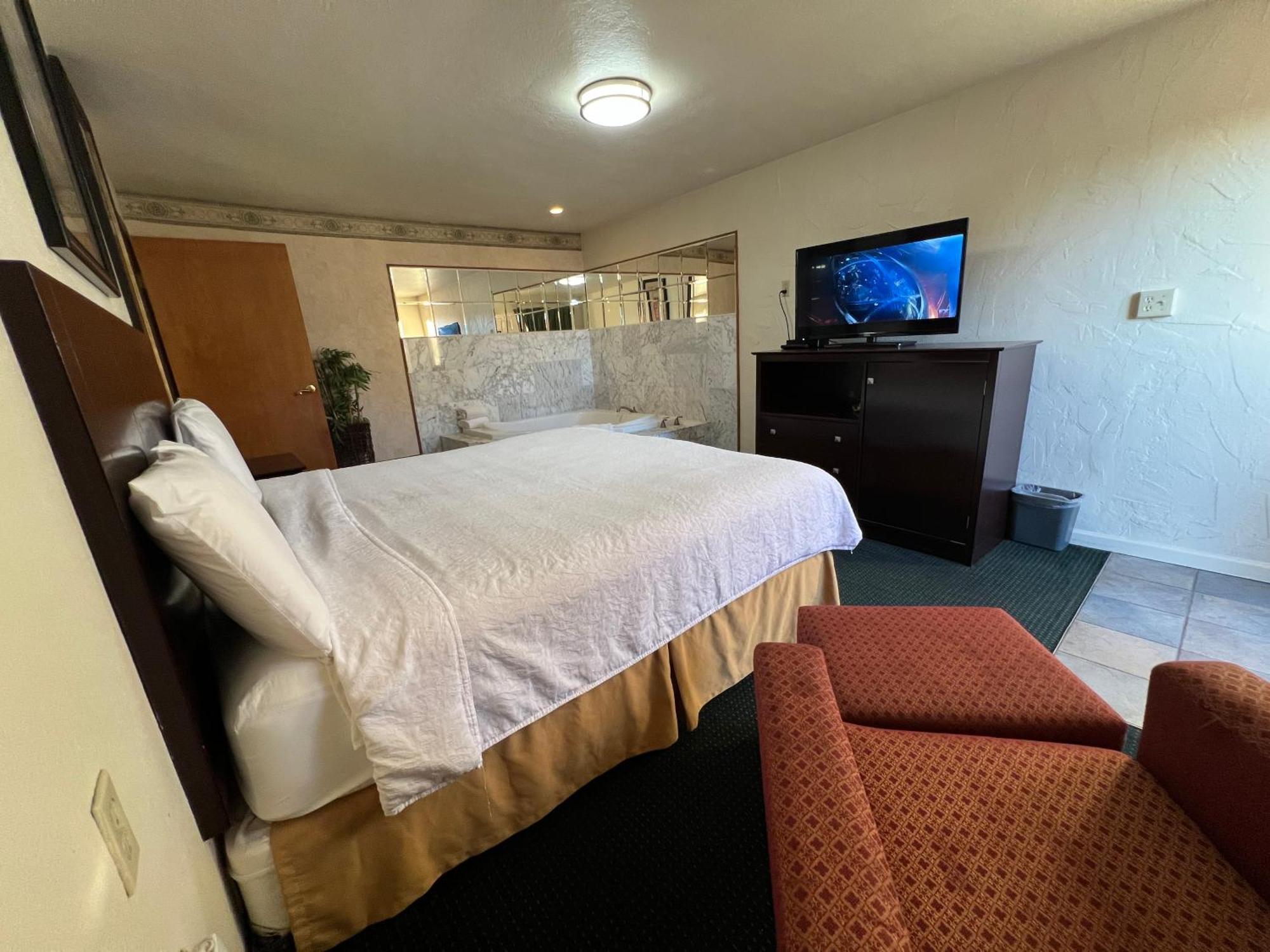 Riverside Motel Vancouver Bagian luar foto